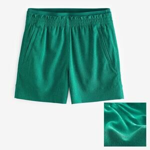 Athleta Green Echo Shorts 5in Pull-on Elastic Waist NEW - Size 8 (M)